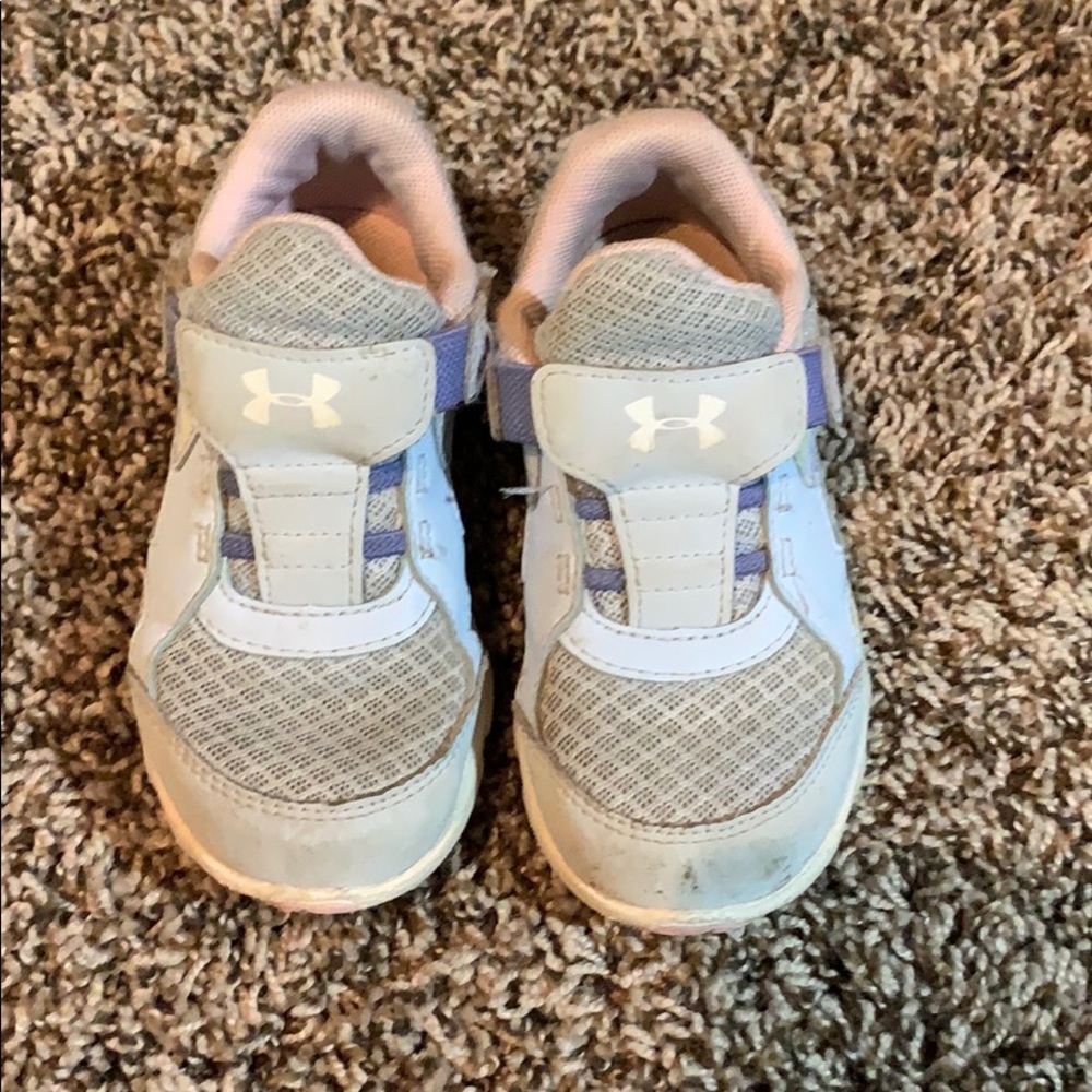 Under Armour toddler sneaker size 8